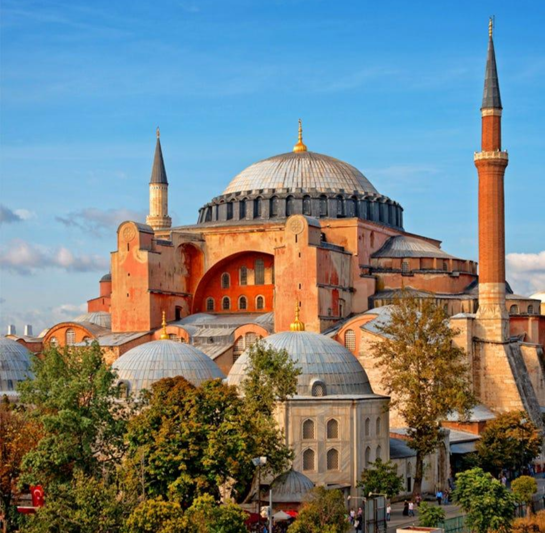 Hagia Sophia in Istanbul, completed in 537 CE as the great church of Constantinople and one of the most important monuments of the Byzantine Christian world.