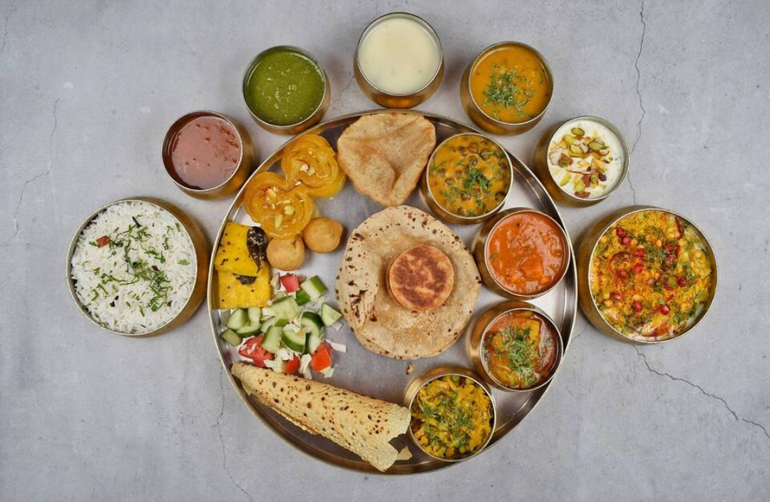 Kapol cuisine is rooted in Saurashtrian Gujarati vegetarian cooking.