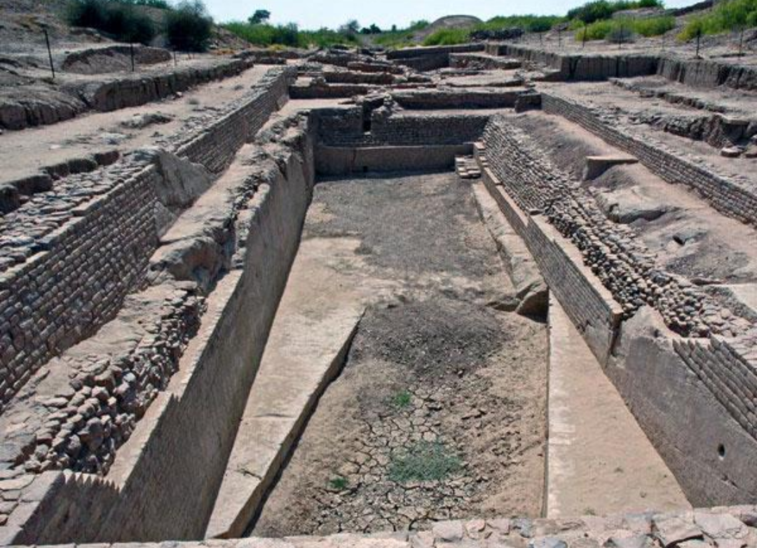 Dholavira — One of the Best-Preserved Harappan Cities