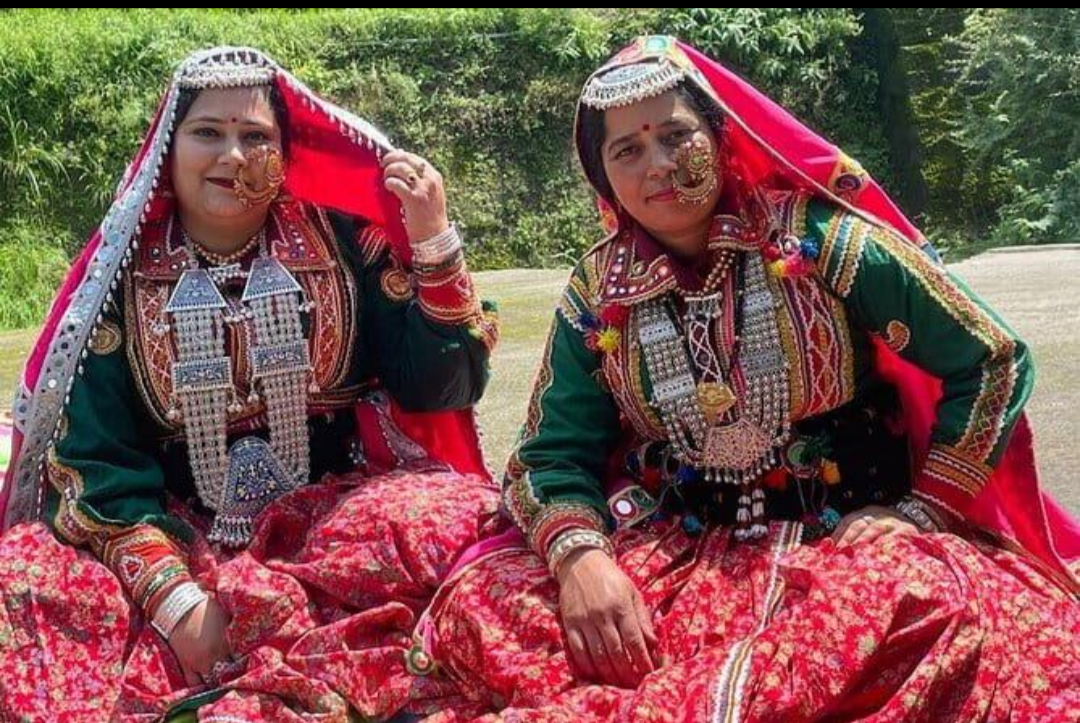 Traditional Himachali attire featuring the Himachali topi, woollen shawls and traditional silver jewellery including the large nath worn by brides