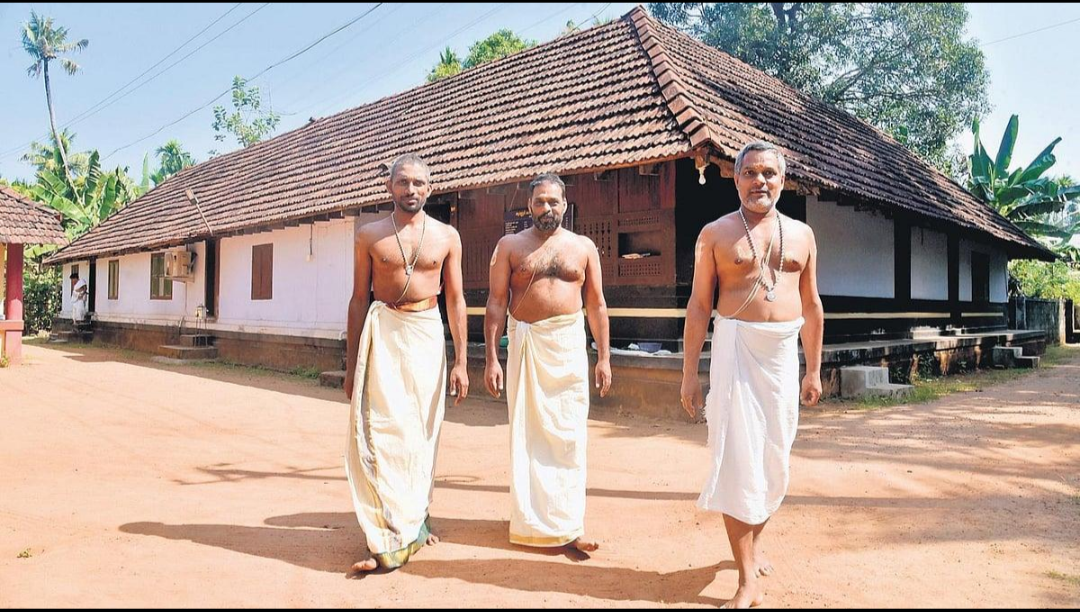 Namboodiri Brahmins — traditional appearance