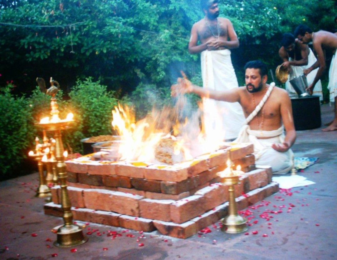 Vedic rituals — Agnicayana / Atiratra