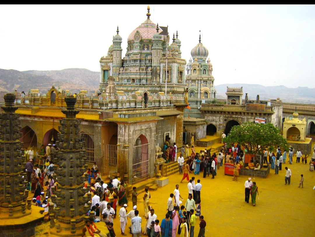 Family deities such as Khandoba, Tulja Bhavani, Jyotiba and Ambabai are important in Maratha religious traditions.