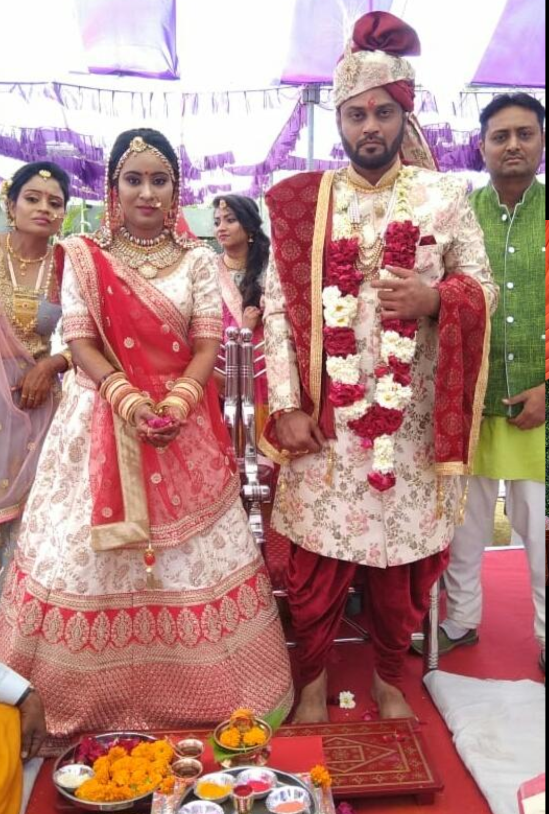 Lohana marriages follow Hindu Vedic rites with strong Gujarati and Kathiawadi features.