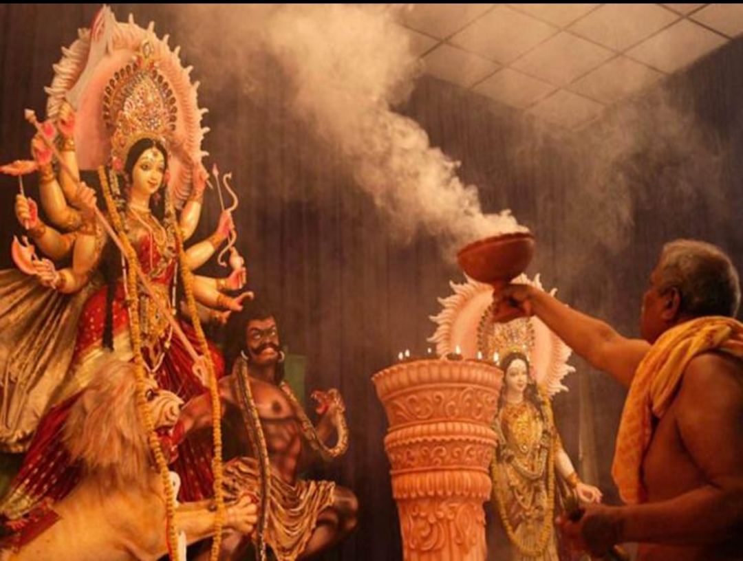 Durga Puja / religious life