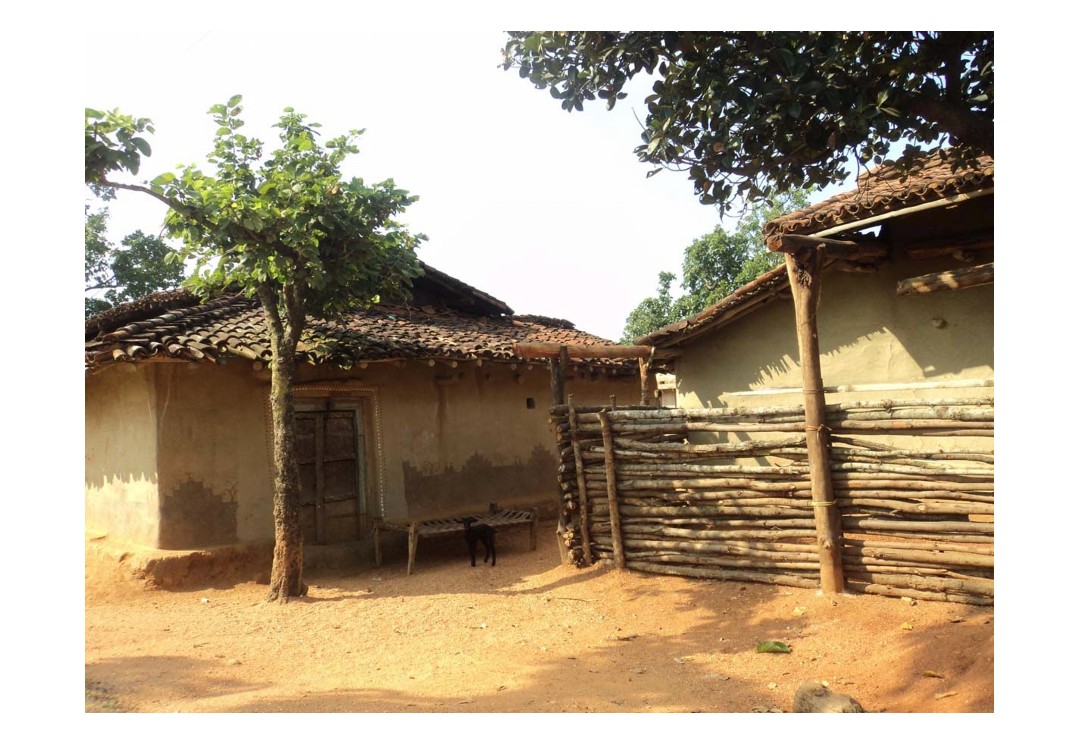 Santal vernacular housing and village life. Source: Hazaribagh Landscapes (photographic documentation).